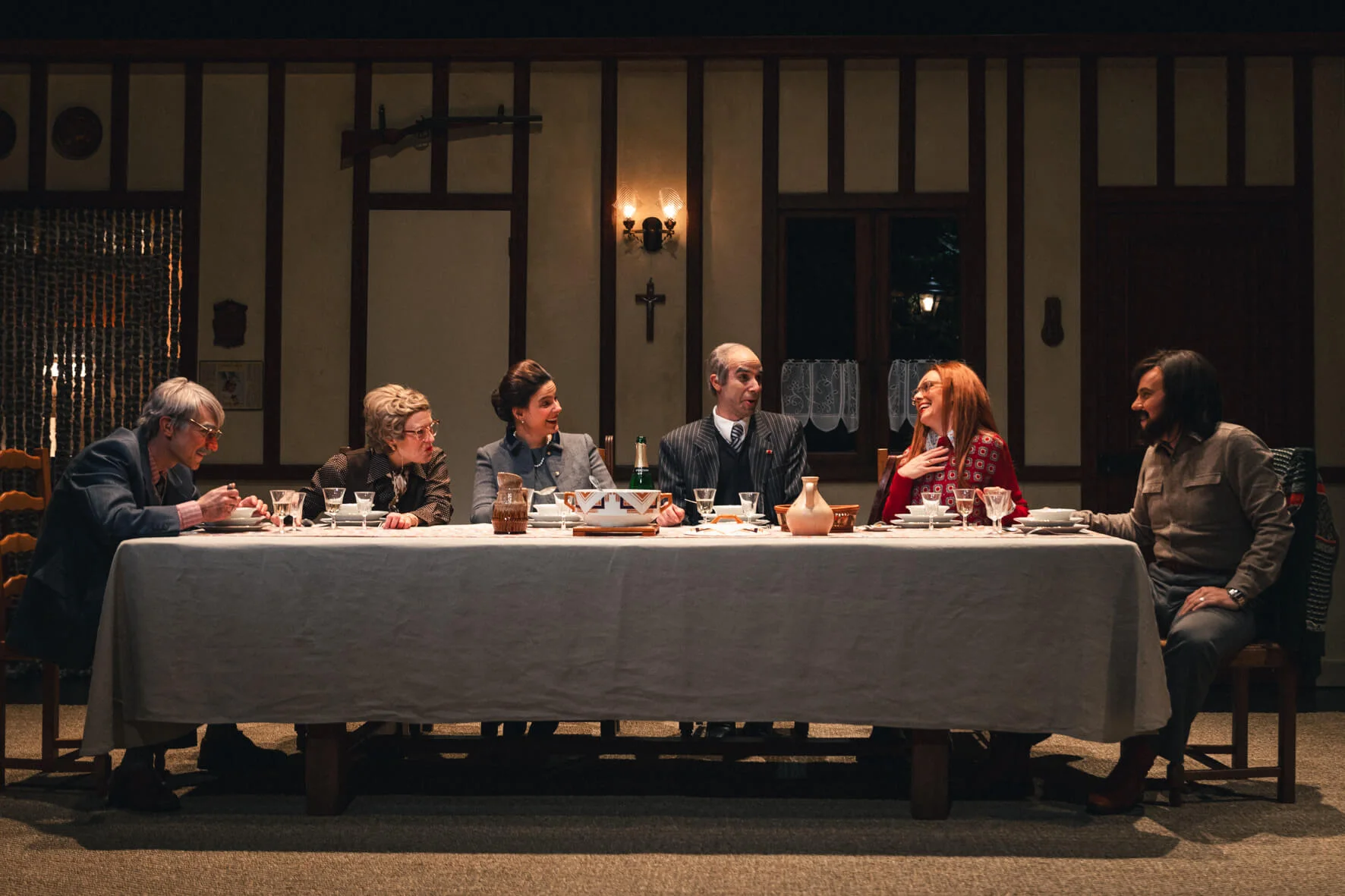 Photo de scène, Le Dîner chez les Français de V. Giscard d'Estaing